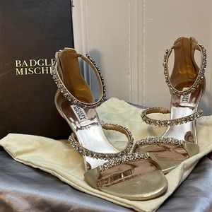 Badgley Mischka Yasmine Gold Rhinestone Sandals Size 10 with Box & Dust Bag